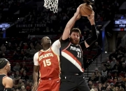 开云平台-包含老鹰大胜开拓者，火箭蜜月期间失利的词条