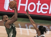 开云足球直播-关于广东队绝杀雄鹿，霍勒迪状态火热的信息