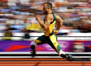 开云官方app入口-羽坛奇迹夜，马来西亚队力克韩国队，黄鸭组合关键制胜改写历史