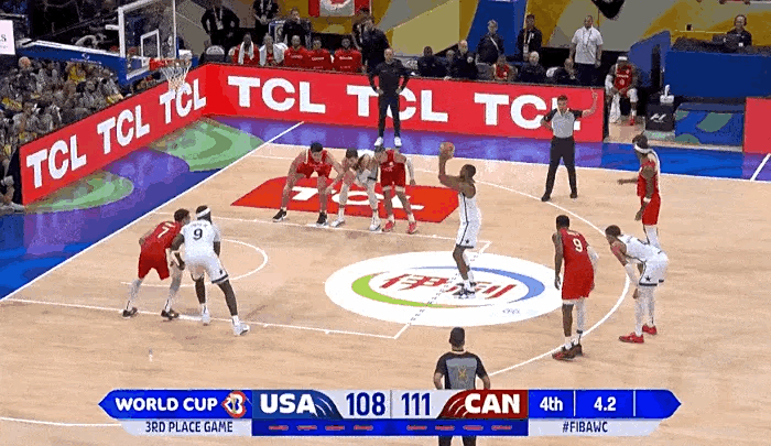 意大利男篮力克法国男篮，戈贝尔三分雨点燃全场