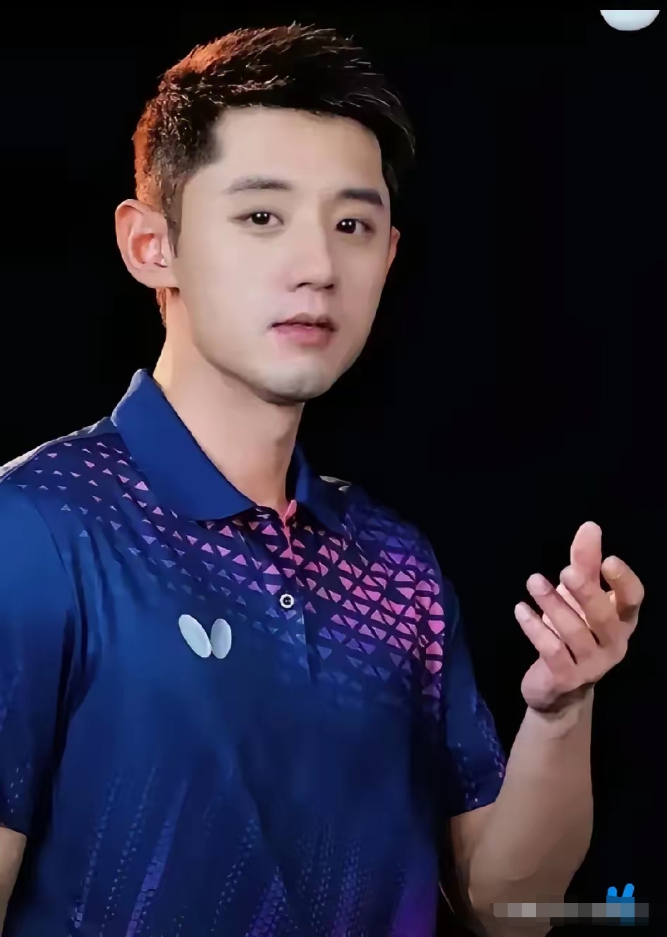 包含韩国乒乓球队鏖战比利时乒乓球队，张继科高光表现的词条