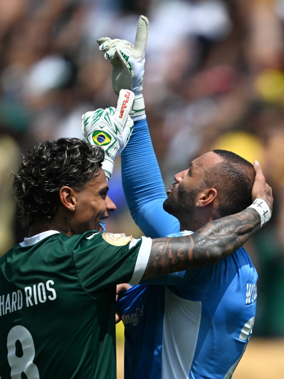 关于帕尔马客场逼平强敌，保持不败战绩的信息