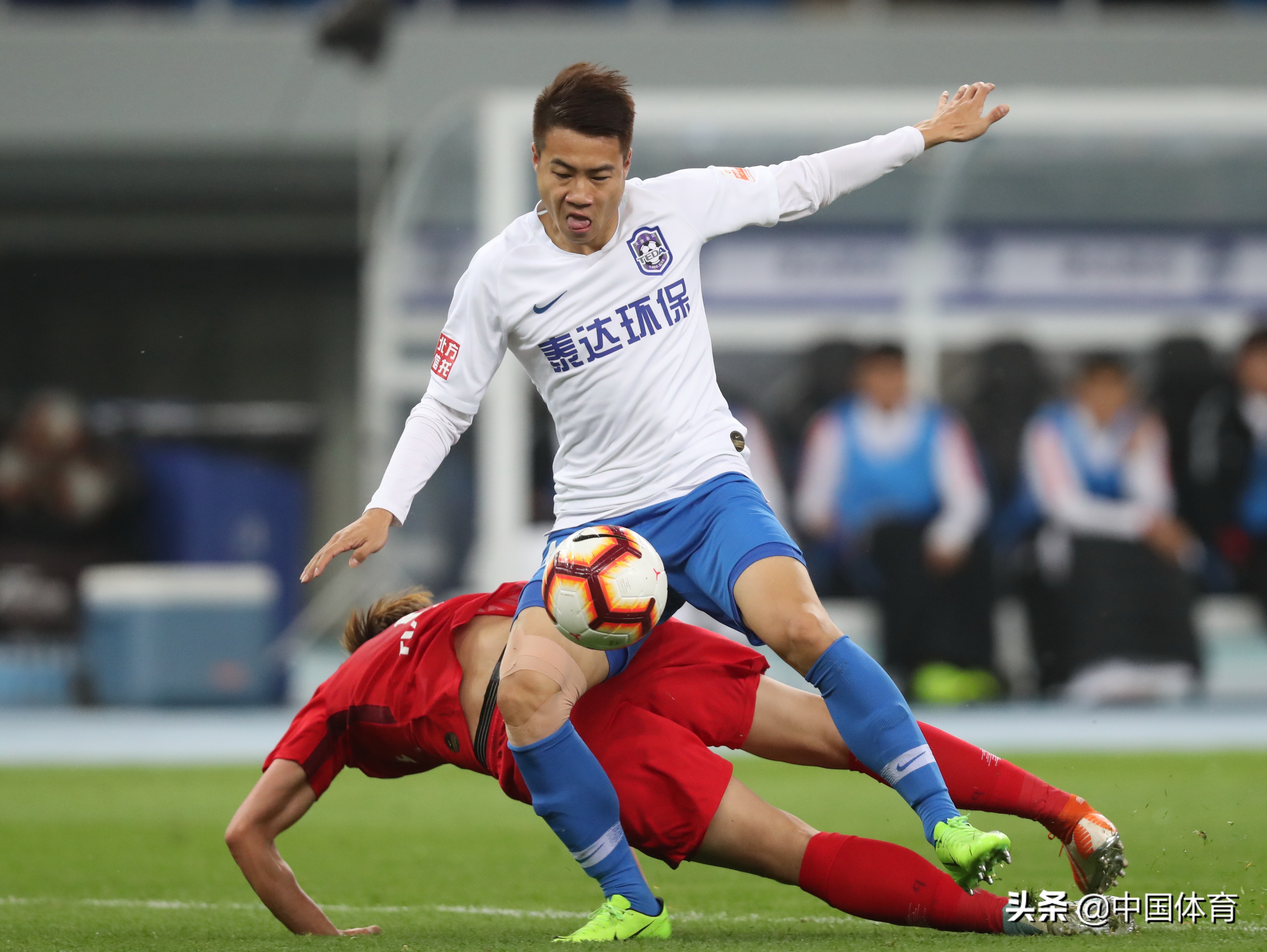 大连一方再战天津泰达，在主场寻求突破的简单介绍