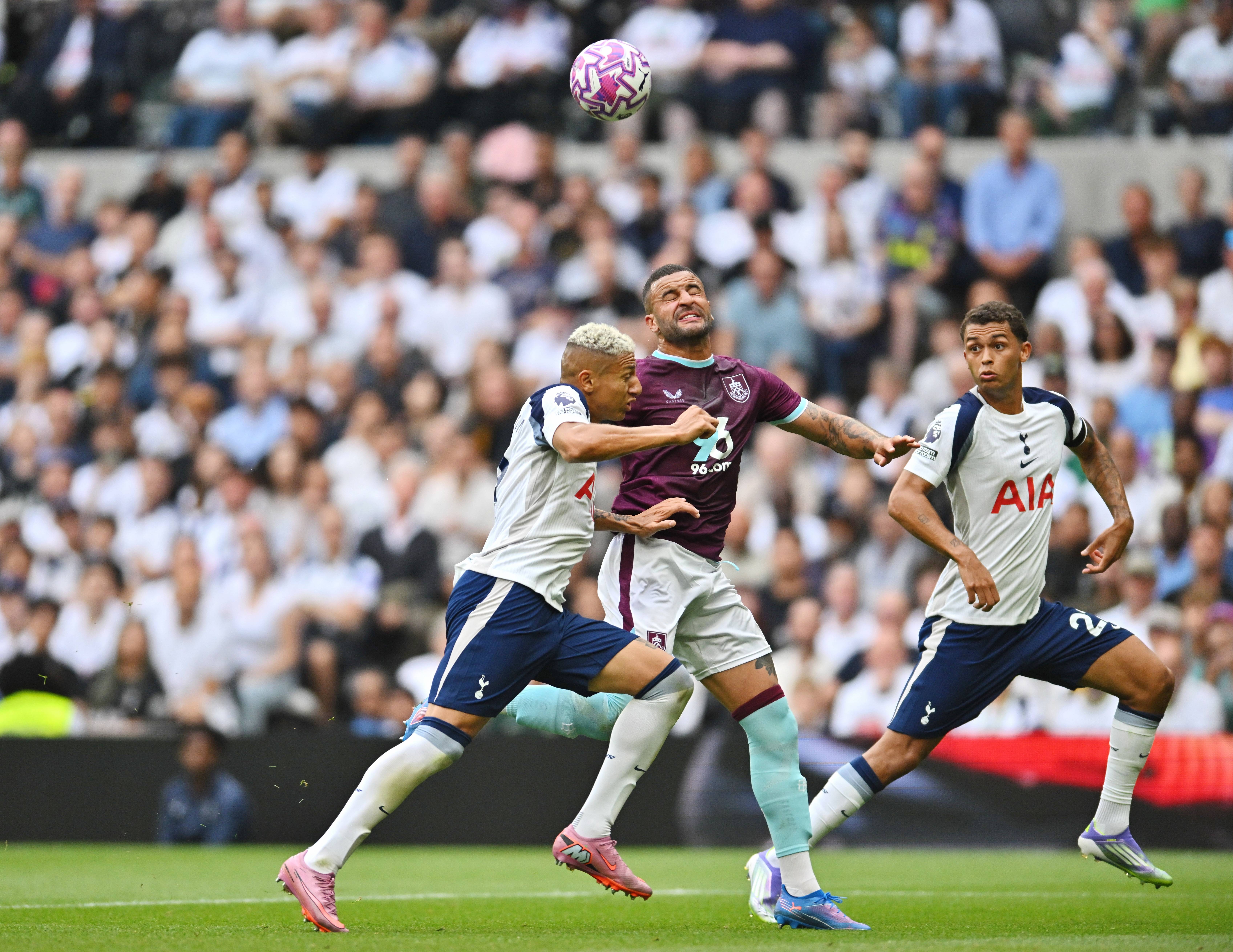 热刺主场大胜南安普顿，孙兴慜双响凯恩传射的简单介绍